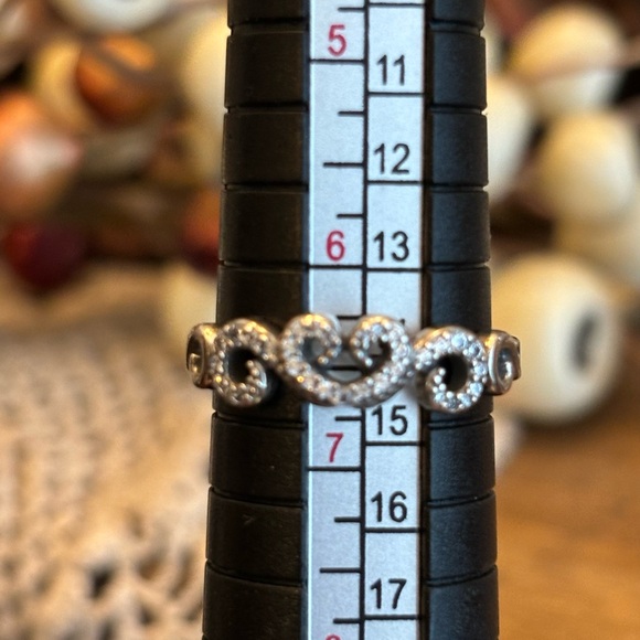 Pandora Swirls of Hearts Ring Size 6 1/2 - Picture 3 of 3